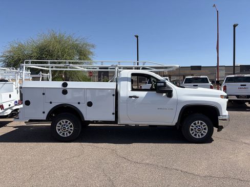 New 2026 Chevrolet Silverado 2500 W/T RWD image 7