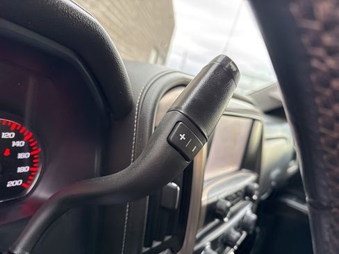 Used 2015 GMC Sierra 1500 Denali image 20