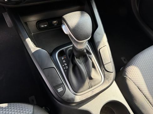 Certified 2023 Kia Soul LX FWD image 17