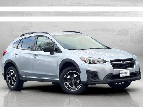 Used 2019 Subaru Crosstrek 2.0i w/ Eyesight System image 2