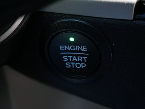 Used 2021 Ford Escape SEL w/ Technology Package AWD/4WD image 28