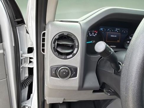 Used 2024 Ford E-350 and Econoline 350 Super Duty w/ Driver's Safety Package image 20