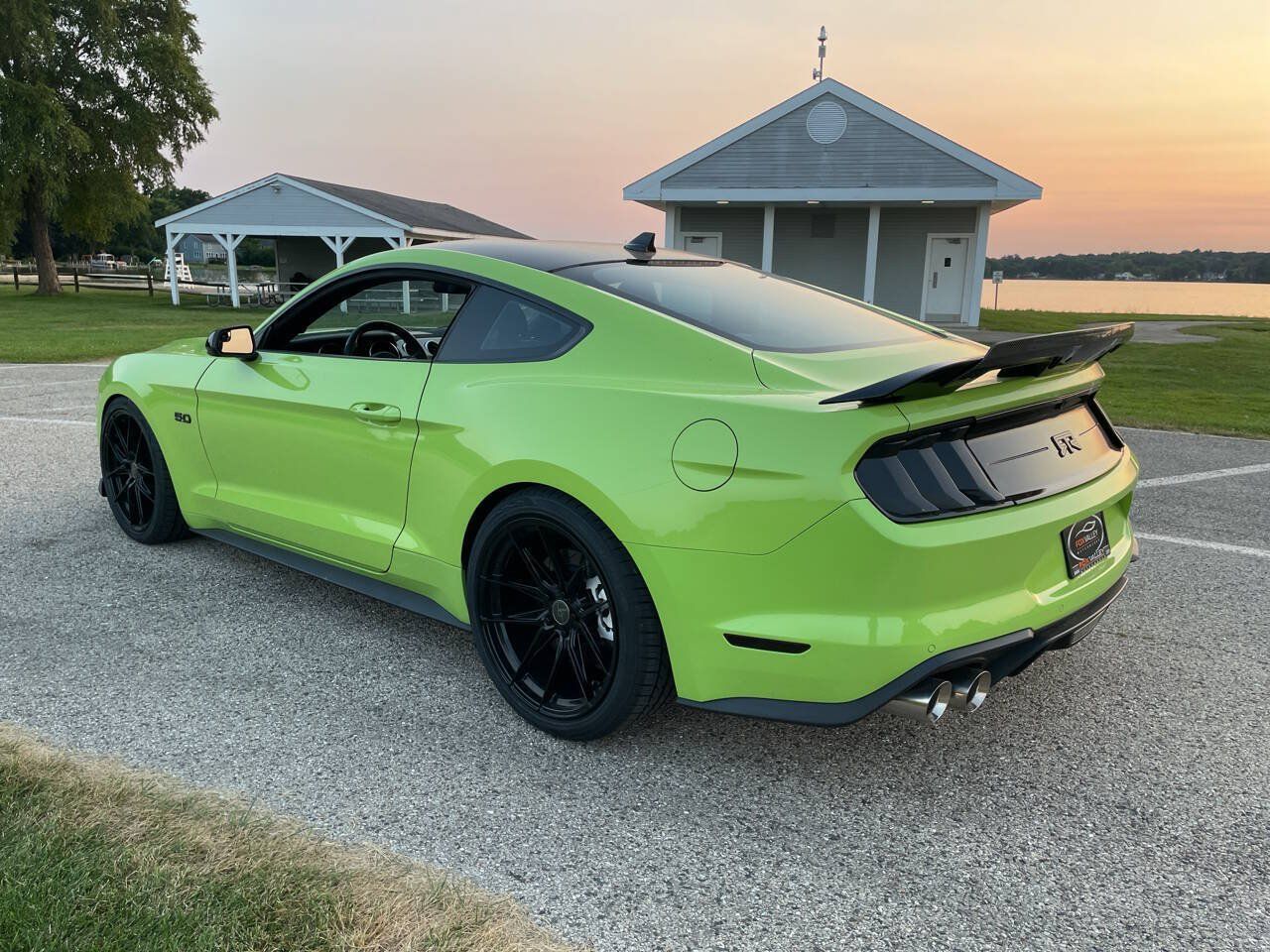 Used 2020 Ford Mustang GT RWD image 14