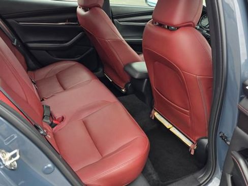 Used 2024 MAZDA MAZDA3 s image 13