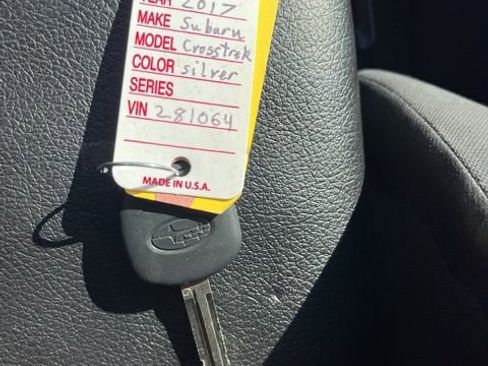 Used 2017 Subaru Crosstrek 2.0i AWD/4WD image 43