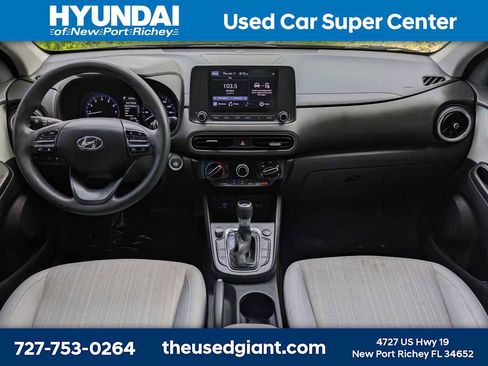 Used 2022 Hyundai Kona SEL AWD/4WD image 16