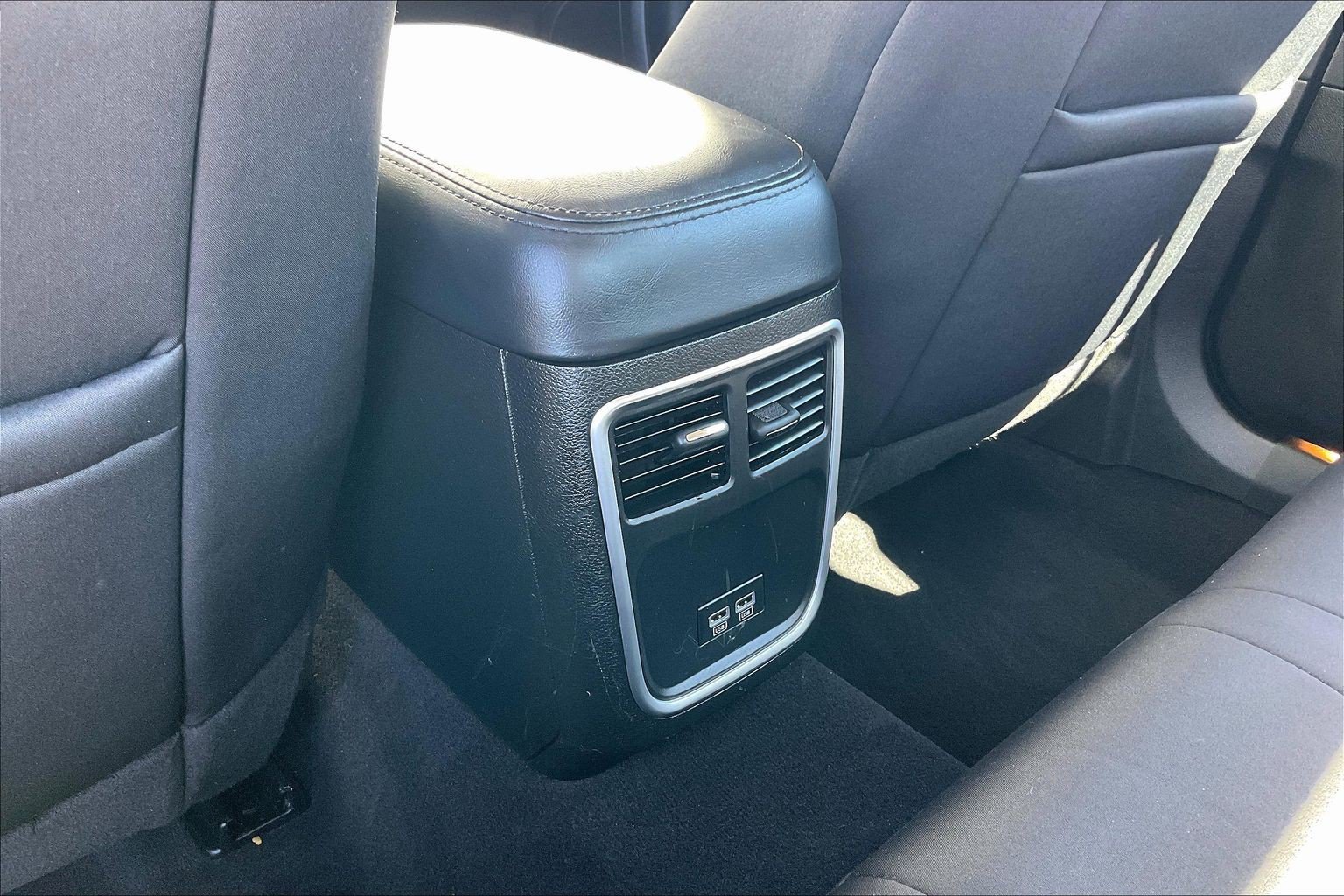 Used 2023 Chrysler 300 Touring w/ Sport Appearance Package RWD image 38