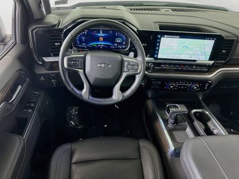 Used 2025 Chevrolet Silverado 1500 RST w/ Redline Edition AWD/4WD image 23