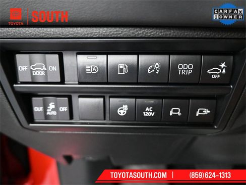 Used 2023 Toyota Sequoia Platinum image 22