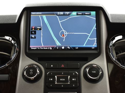 Used 2016 Ford F350 Platinum image 29