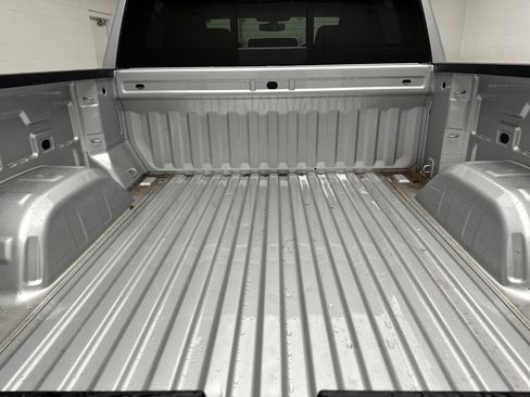 Used 2022 Chevrolet Silverado 1500 LTZ w/ LTZ Convenience Package II image 18