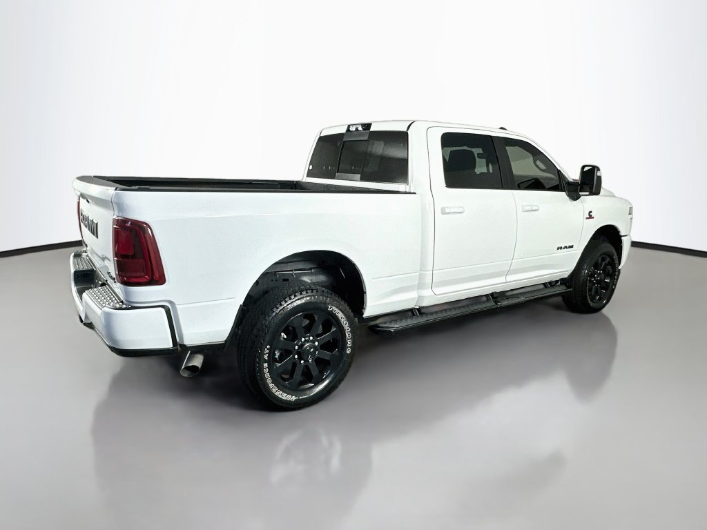 Used 2026 RAM 2500 Laramie AWD/4WD image 7