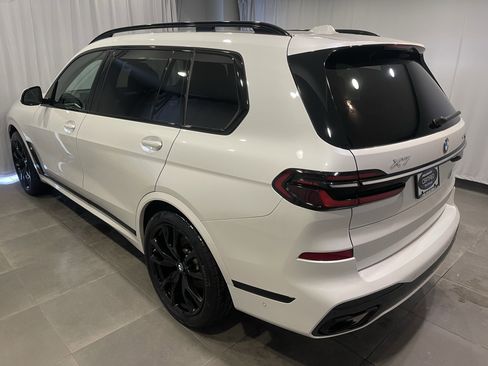 Used 2023 BMW X7 xDrive40i w/ M Sport Package image 5
