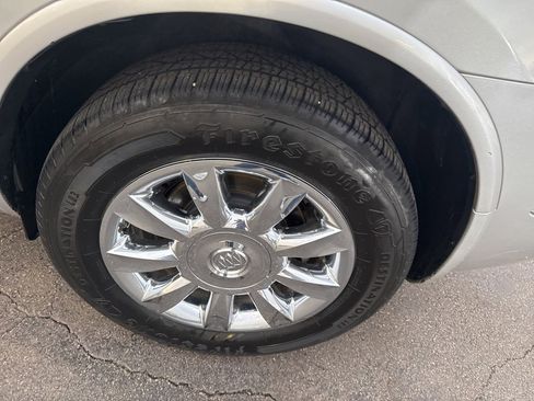 Used 2014 Buick Enclave Leather image 10