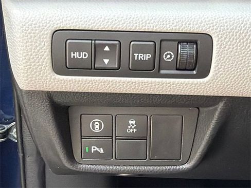 Used 2018 Honda Accord Touring image 22