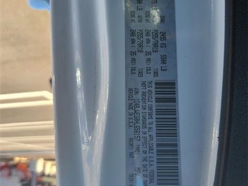 Used 2017 Jeep Wrangler Unlimited Sahara w/ Dual Top Group image 32