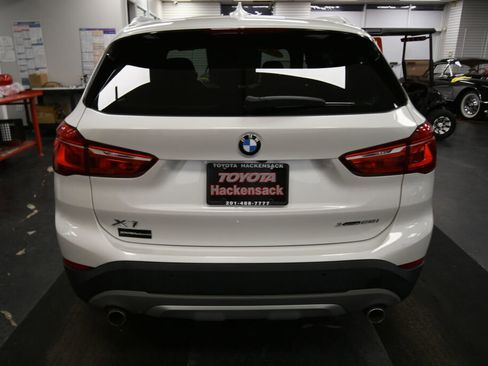 Used 2019 BMW X1 xDrive28i w/ Convenience Package image 7