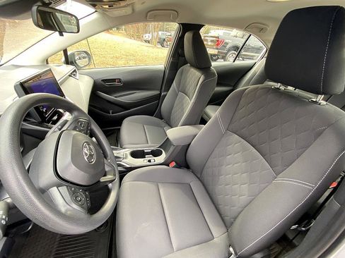 Certified 2024 Toyota Corolla LE image 10