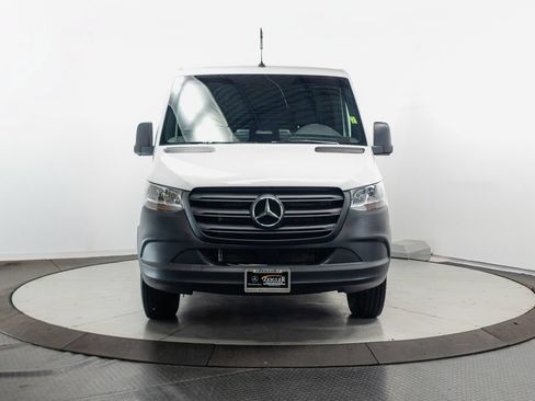 Used 2026 Mercedes-Benz Sprinter 2500 image 2