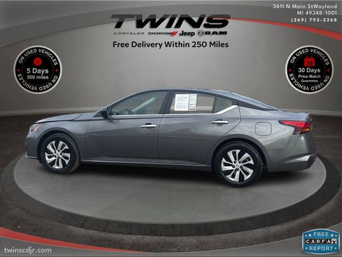 Used 2025 Nissan Altima 2.5 S image 7