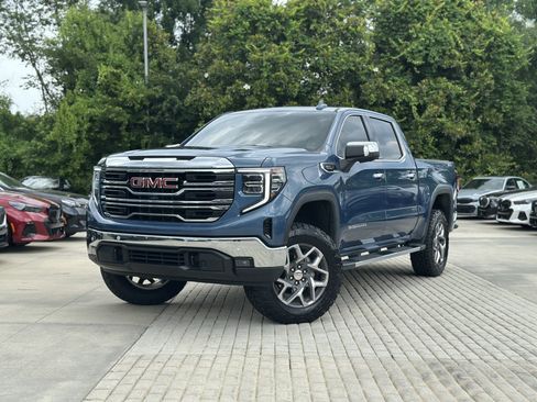 Used 2024 GMC Sierra 1500 SLT w/ SLT Premium Plus Package AWD/4WD image 1