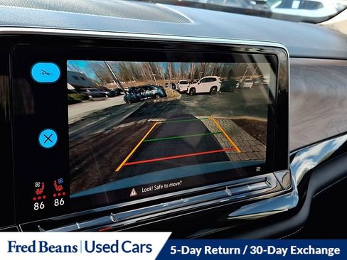 Certified 2025 Volkswagen Atlas SE image 20