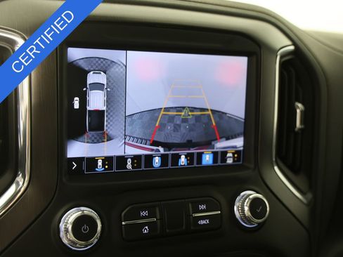 Used 2023 GMC Sierra 2500 AT4 w/ AT4 Premium Plus Package image 9