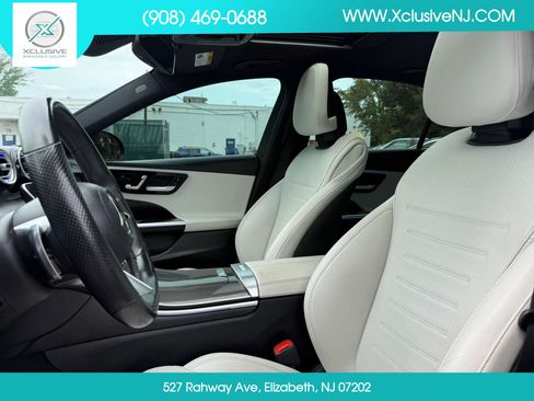 Used 2022 Mercedes-Benz C 300 4MATIC Sedan image 8
