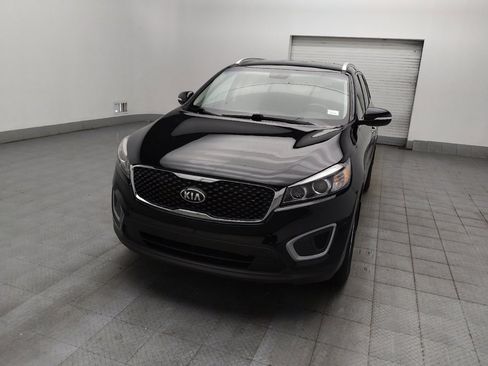 Used 2018 Kia Sorento FWD image 15