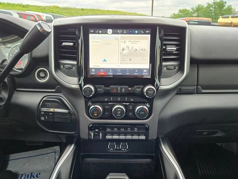 Used 2022 RAM 3500 Big Horn w/ Level C Equiment Group AWD/4WD image 21
