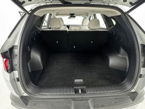 Used 2025 Hyundai Tucson SEL AWD/4WD image 15