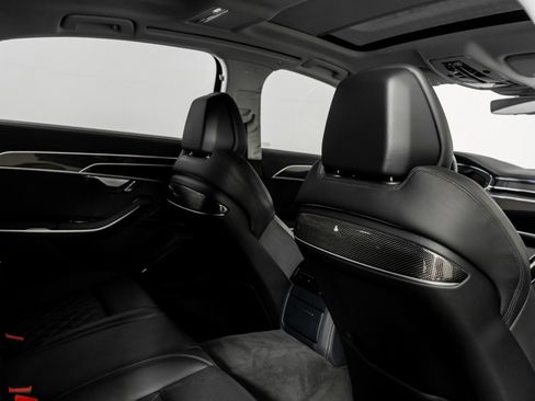 Used 2022 Audi S8 4.0T w/ S8 Executive Package image 52