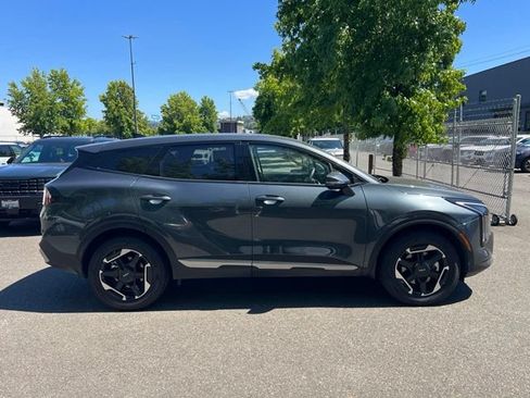 Used 2026 Kia Sportage S AWD/4WD image 4
