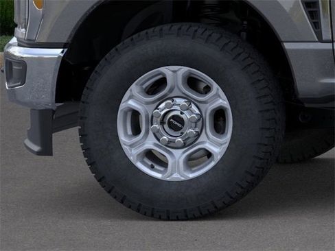 New 2026 Ford F350 XLT w/ 360-Degree Camera Package image 19