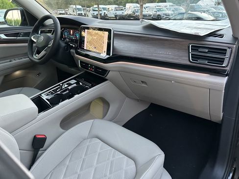 New 2026 Volkswagen Atlas SEL Premium R-Line AWD/4WD image 45