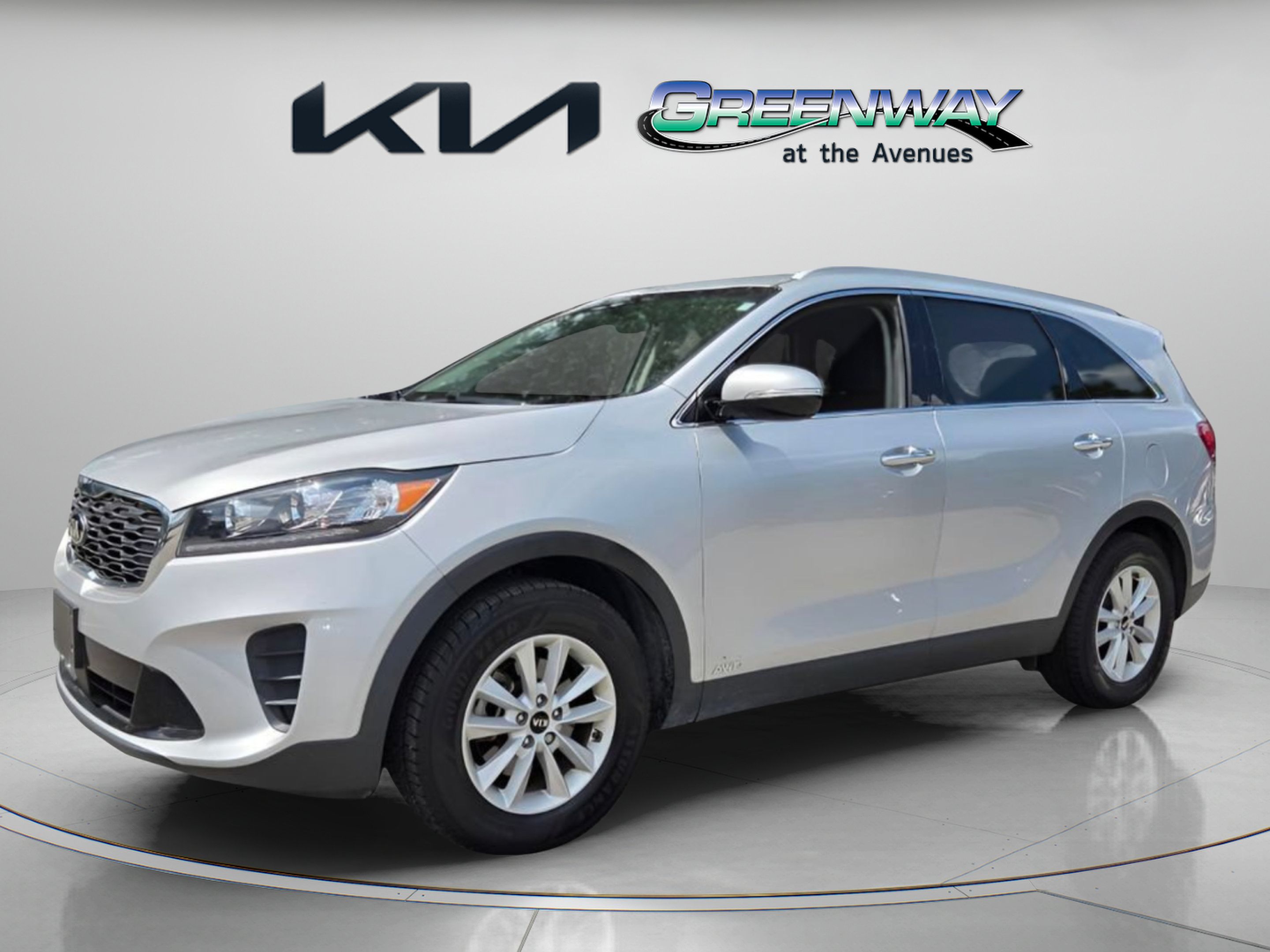 Used 2020 Kia Sorento LX w/ LX I4 Convenience Package AWD/4WD image 3