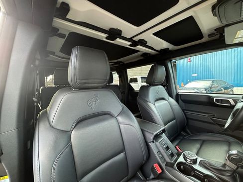 Used 2025 Ford Bronco Badlands AWD/4WD image 28