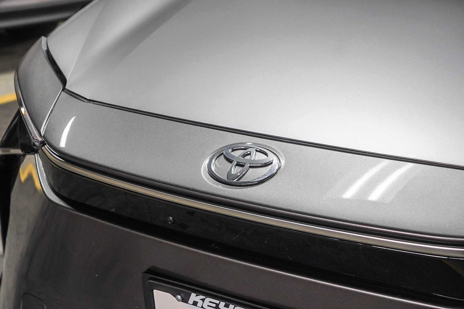 Certified 2023 Toyota bZ4X FWD w/ Weather Package image 9