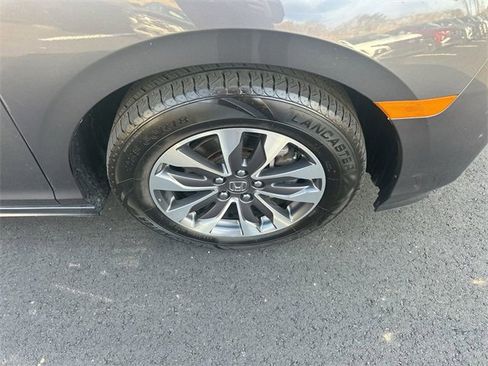 Used 2024 Honda Odyssey EX-L image 18