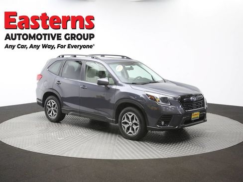 Used 2023 Subaru Forester Premium AWD/4WD image 53