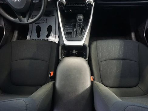 Certified 2025 Toyota RAV4 XLE AWD/4WD image 29