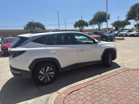 Used 2022 Hyundai Tucson Blue AWD/4WD image 3