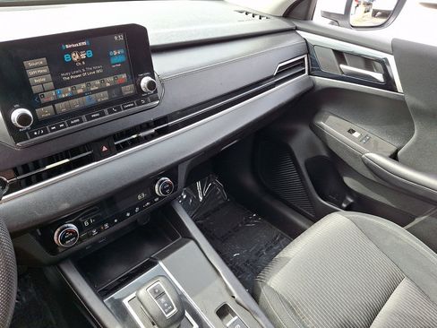 Used 2022 Mitsubishi Outlander ES AWD/4WD image 29
