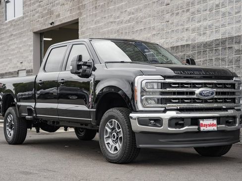 New 2026 Ford F350 Lariat w/ FX4 Off-Road Package image 2