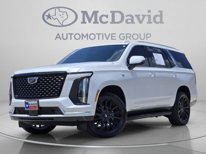Used 2025 Cadillac Escalade Luxury w/ LPO, Floor Liner Package
