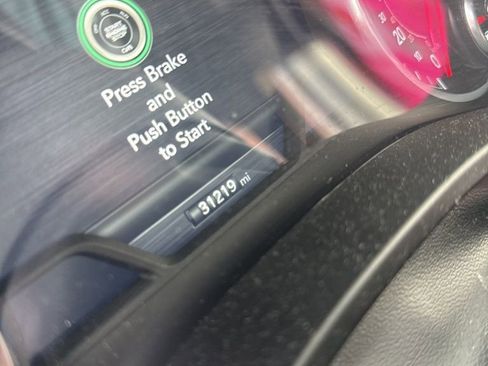 Used 2025 RAM 1500 Laramie image 7