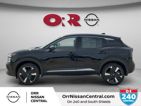 New 2026 Nissan Kicks SR FWD image 8