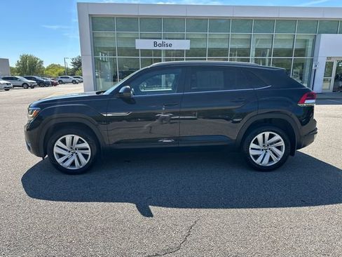 Certified 2020 Volkswagen Atlas Cross Sport SE w/ Panoramic Sunroof Package AWD/4WD image 5