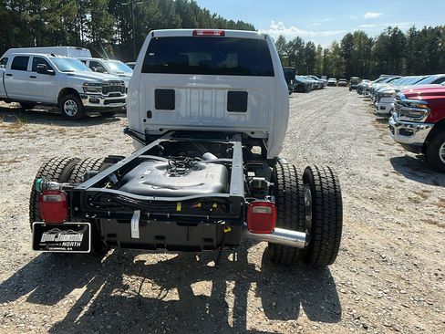 New 2025 RAM 4500 Tradesman w/ Safety Group image 9