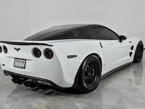 Used 2015 Chevrolet Corvette Stingray Coupe w/ 2LT Preferred Equipment Group image 12